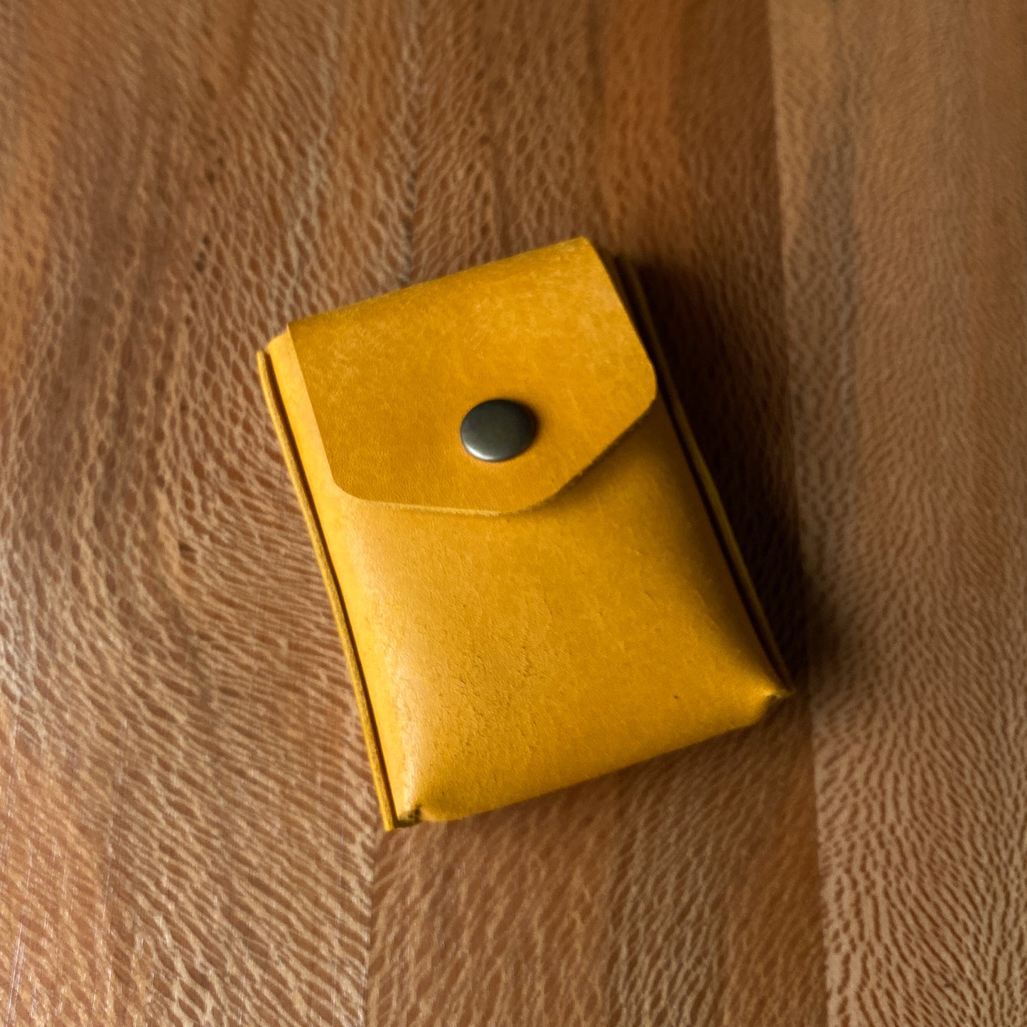 Minimalist Kartlık - Sarı