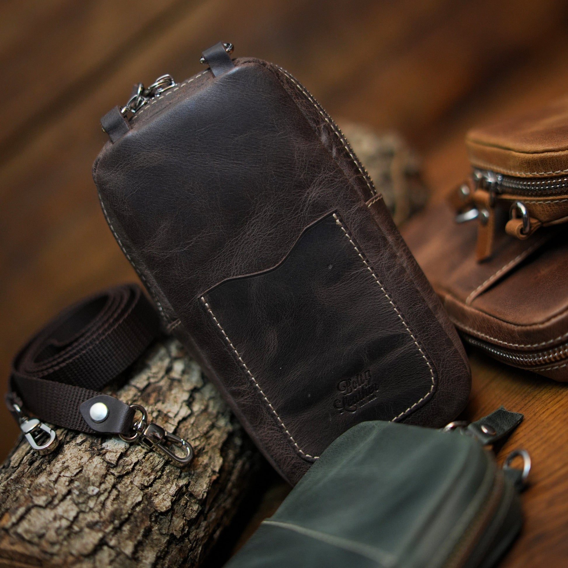 Çapraz askılı deri cüzdan çanta