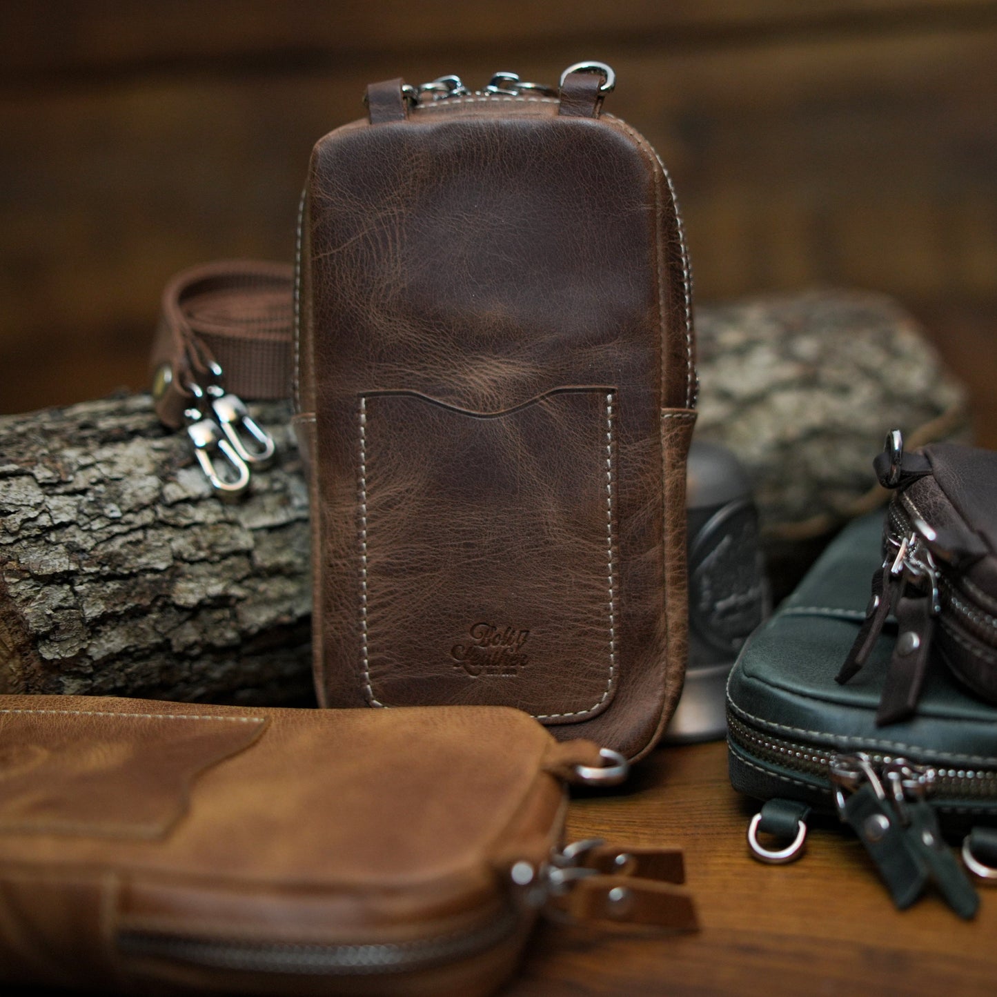 Hakiki deri telefon çantası